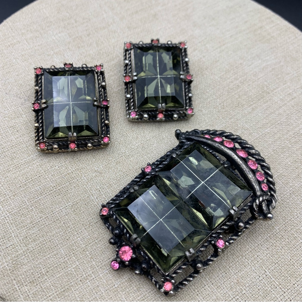 Vintage 1960s Sarah Coventry Earrings And Pendant Set